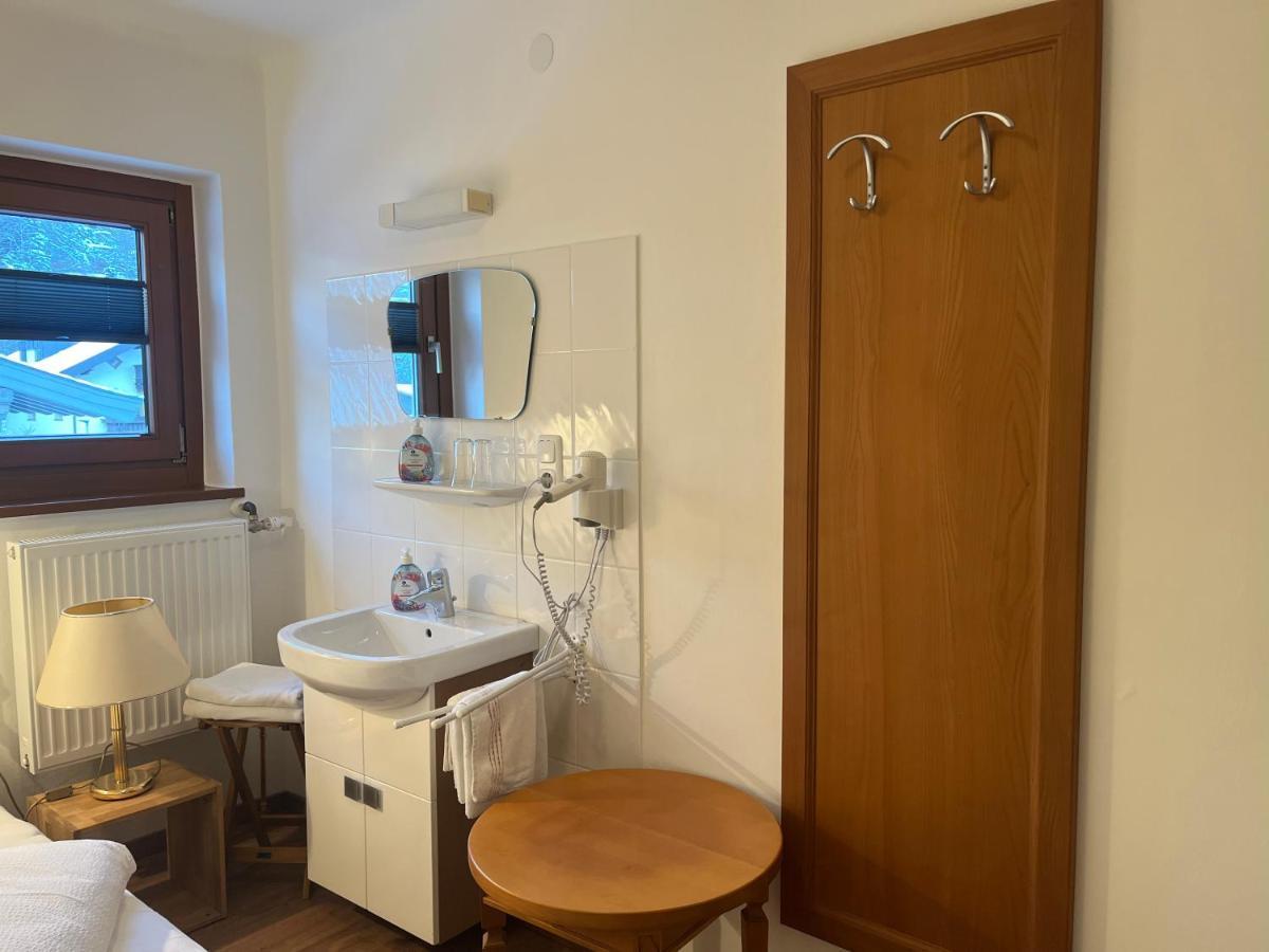 Ferienwohnung Ingrid Hoerbiger มิทเทอร์ซิลล์ ภายนอก รูปภาพ